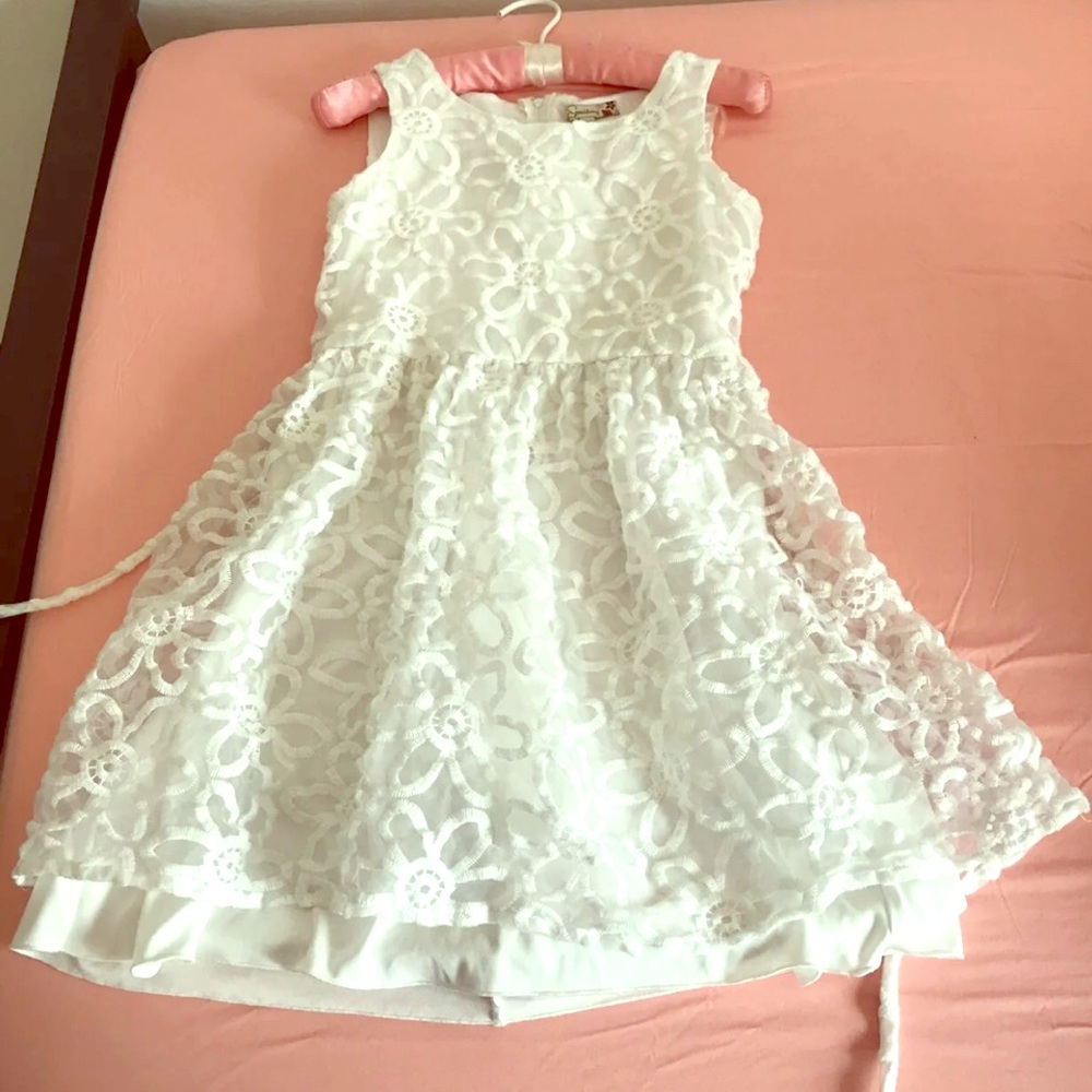 Dress speechles
